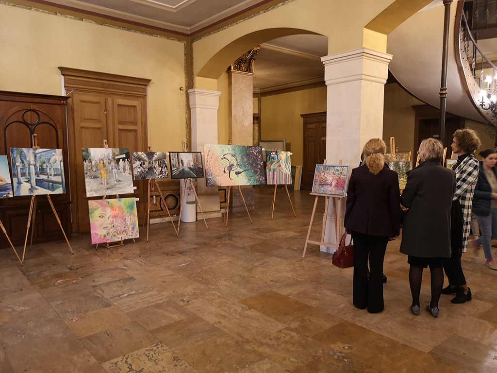 Sutu-Palace-Livia-Geambasu-Exhibition